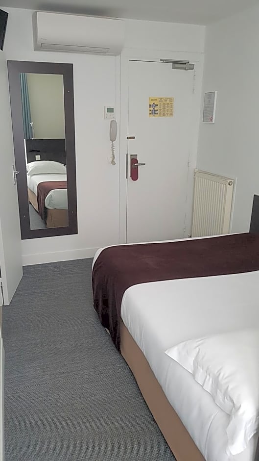 Hotel Cosmos