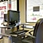 Americas Best Value Inn & Suites Macon at Eisenhower Pkwy