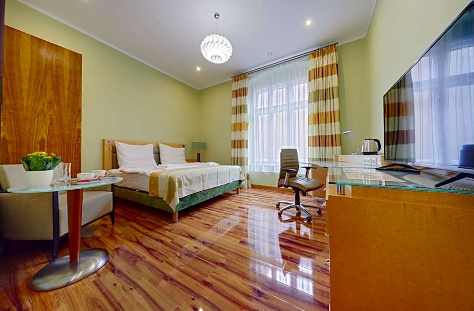 Jagiellonska 3 ApartHotel - Duze przestronne pokoje, centrum miasta, szybkie WiFi