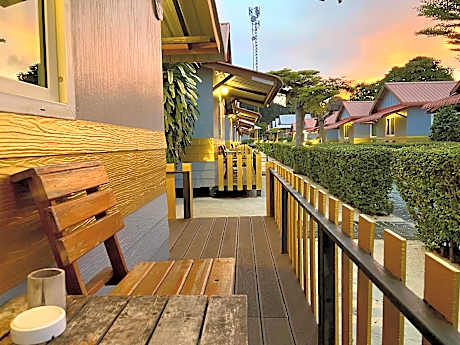 Phi Phi Ba Kao Bay Resort