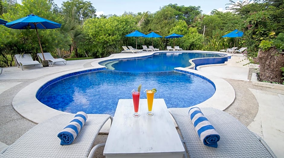 Puri Sari Beach Hotel