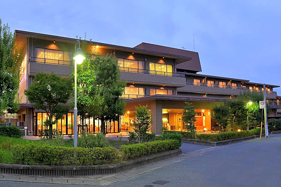 Hotel Binario Saga Arashiyama