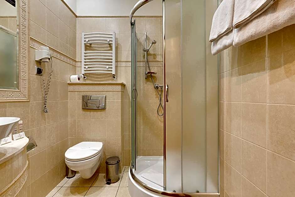 Hotel Diament Arsenal Palace Katowice - Chorzów