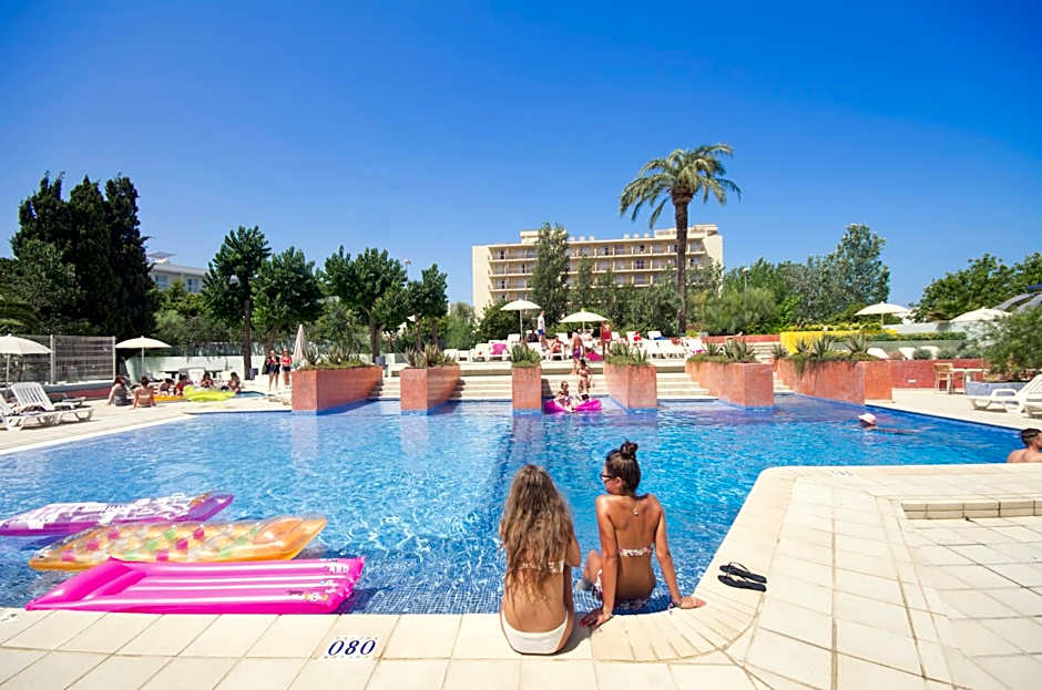 azuLine Hotel Pacific