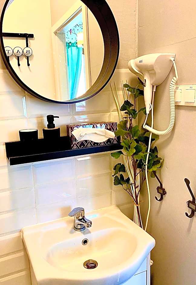 Pokoje w Starej Karczmie - by Upstairs