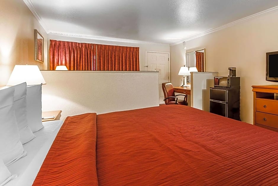 Quality Inn & Suites Gilroy