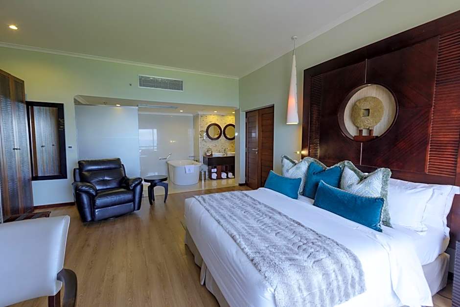 Sea Cliff Hotel