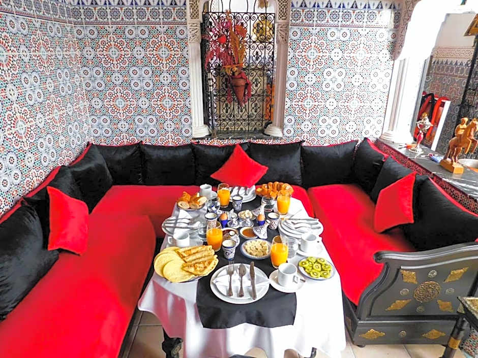 Riad La Porte d'Or & SPA