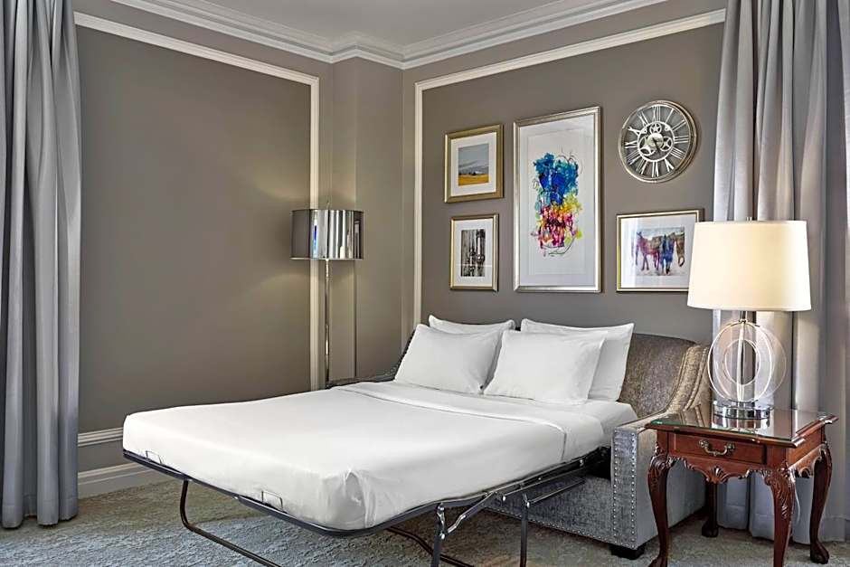 The Hotel Saskatchewan, Autograph Collection by Marriott