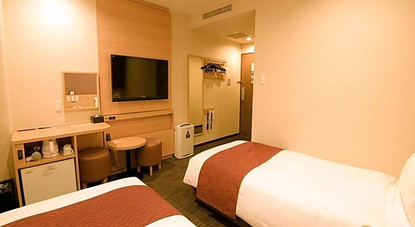 VIA INN SHIN OSAKA WEST - JR WEST GROUP