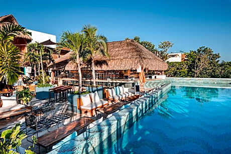 Mayan Monkey Hotel & Hostel Tulum