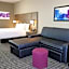 La Quinta Inn & Suites by Wyndham San Antonio Alamo City