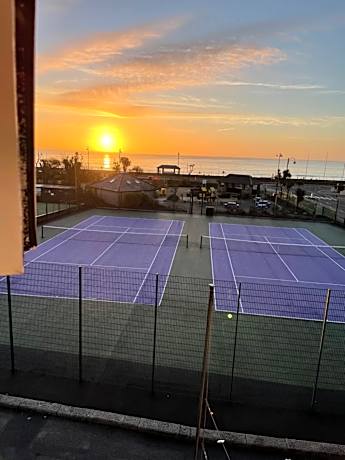 Apartment - 2 Adults, 2 Children