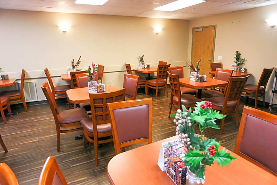 Prairie Crest Calgary Airport by IHG