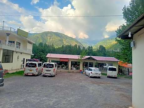 Pameer Continental Hotel & Restaurant