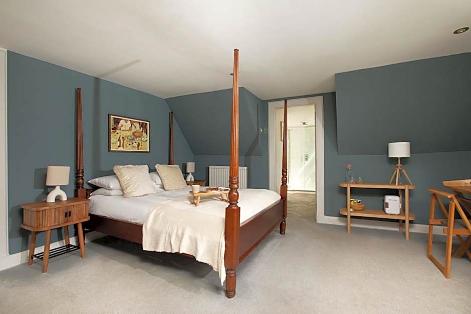 Celentano's Restaurant with Rooms