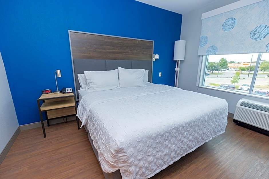 Tru by Hilton Plano East North Hwy 75   