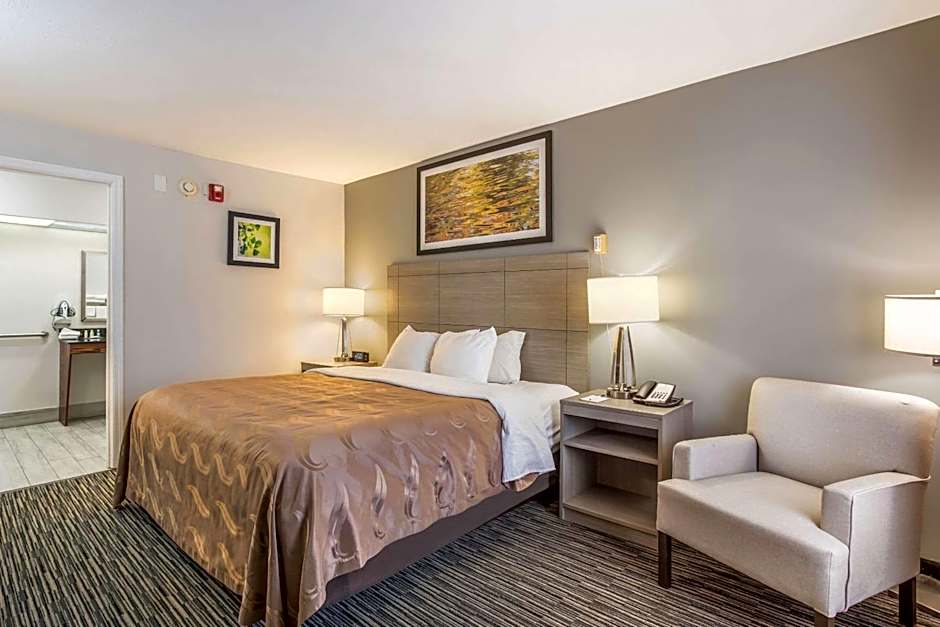 Quality Inn Gallatin-Nashville Metro