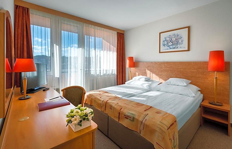 Hunguest Hotel Freya