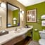 Sleep Inn & Suites Redmond