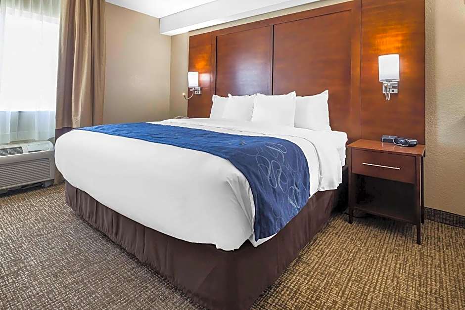 Comfort Suites El Paso Airport