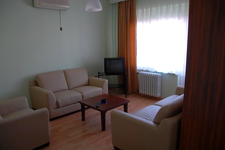 Vip Apart Hotel