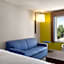 Holiday Inn Express and Suites Redding By IHG