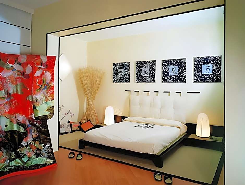 Photo 1 of 1 of Suite