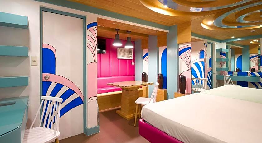 Victoria Court Las Pinas