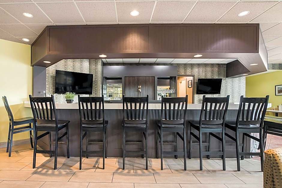 Best Western Little River Inn