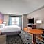 La Quinta Inn & Suites by Wyndham Jackson Airport/Pearl
