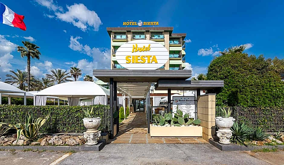Hotel Siesta