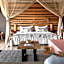 Rhino Ridge Safari Lodge