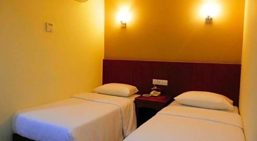 Lks Hotel