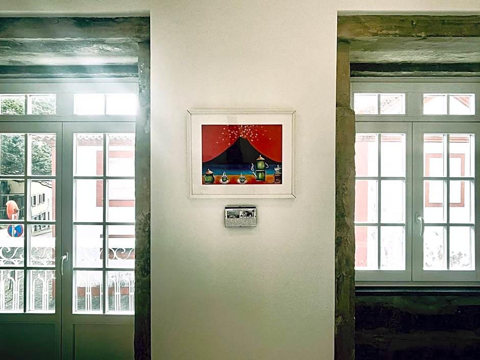 Partenope Hostel and Suites