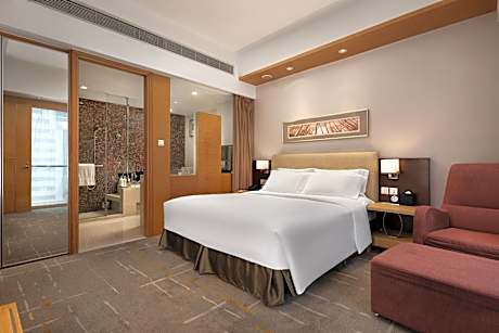 One-Bedroom Suite King