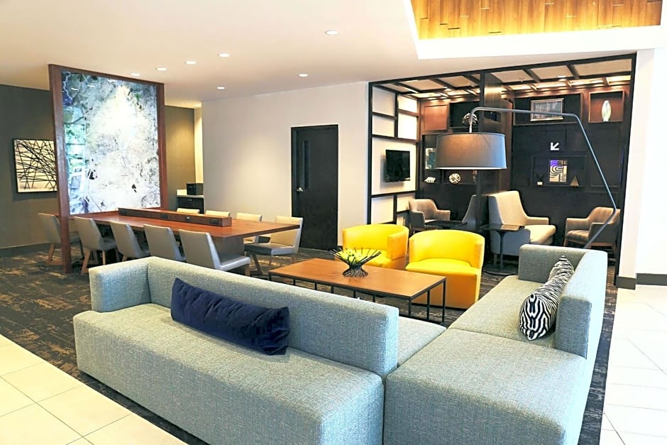 Hyatt Place Austin Airport