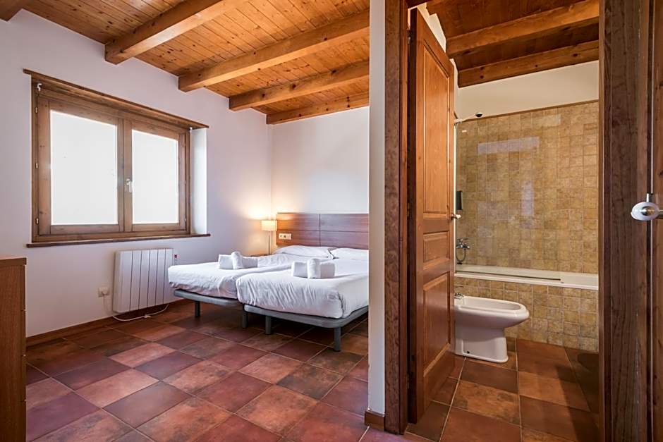Apartamentos SNO Mont Romies Unhola