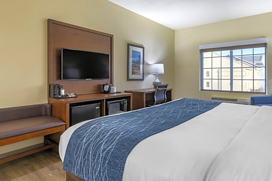Comfort Inn & Suites High Point - Archdale