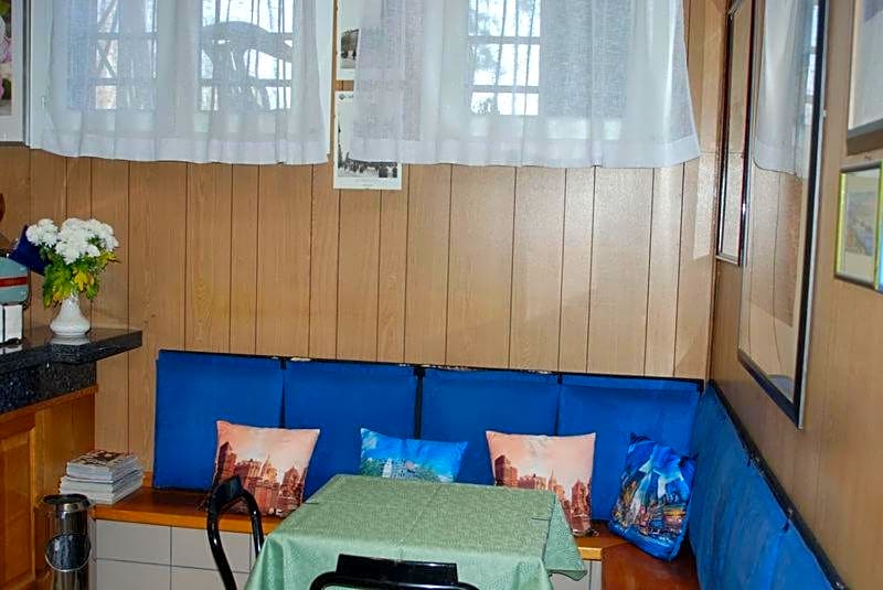 Hotel Tuscolano
