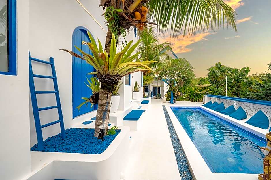 Bombora Surf Camp Hotel