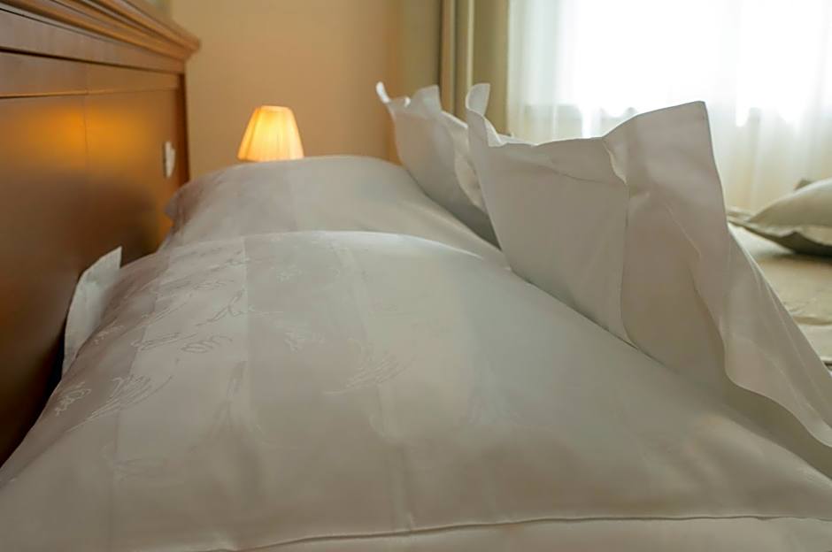 Royal Suites
