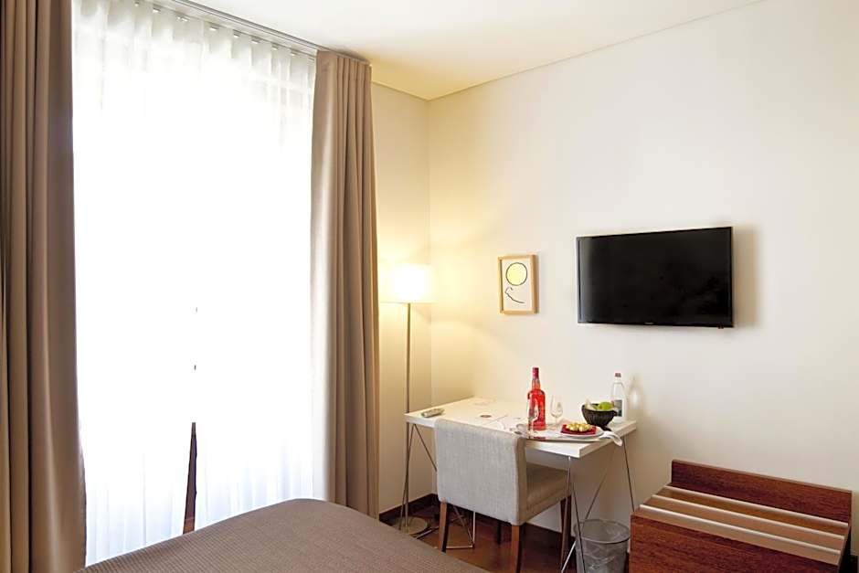 Oca Ribeira do Porto Hotel