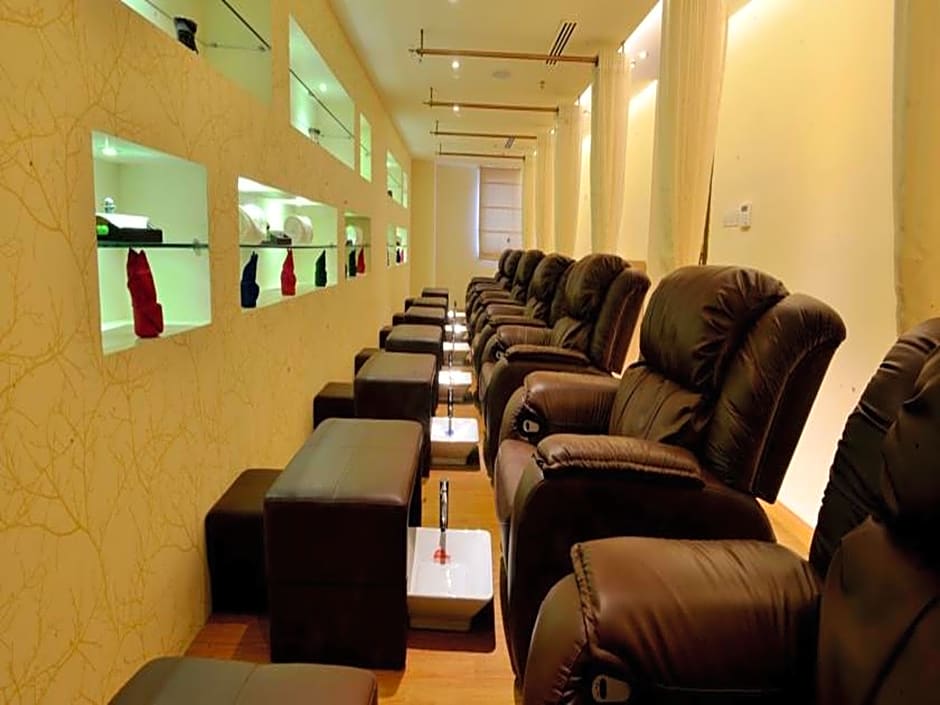 Jasmine Palace Hotel