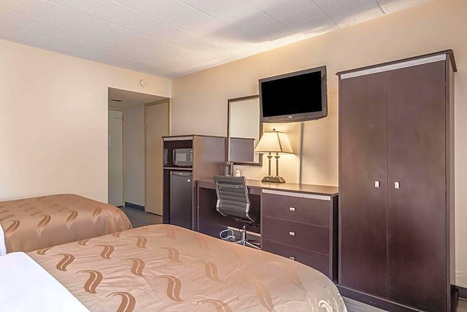 Quality Inn & Suites Indiana South