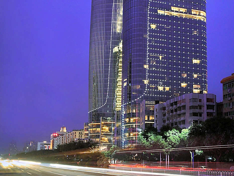 Sofitel Guangzhou Sunrich Hotel