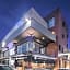 ROOM Hotel & Suites