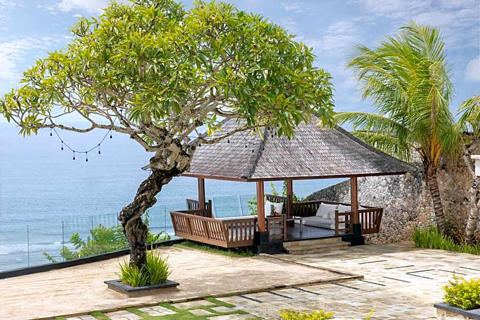 Villa Nagasutra by Nakula