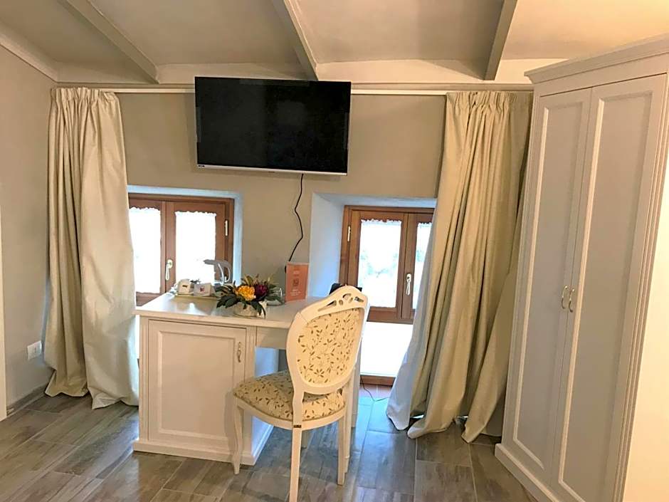 Hotel Volterra In Superior