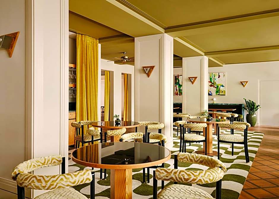 Locke am Platz Zurich